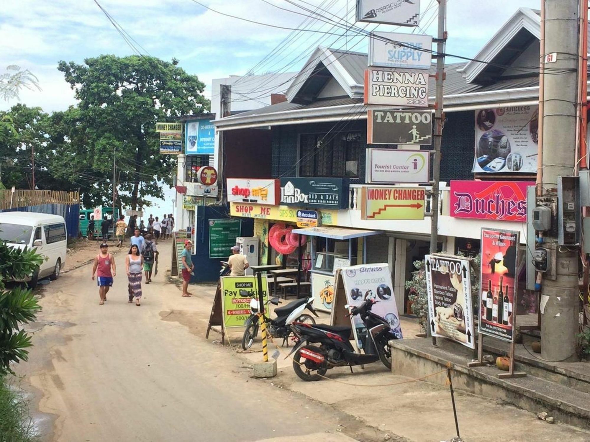 Innbox Bed & Bath Panglao Exterior photo